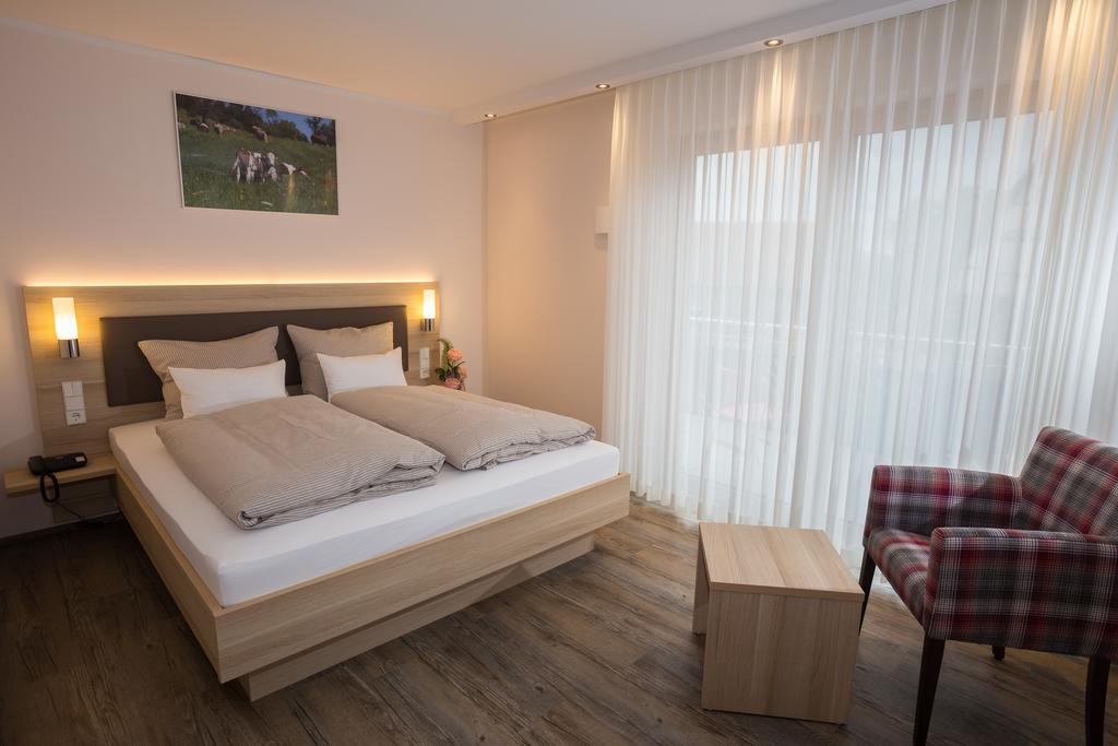Rosenfeld Leidringer Gaestehaus Gmbh חדר תמונה