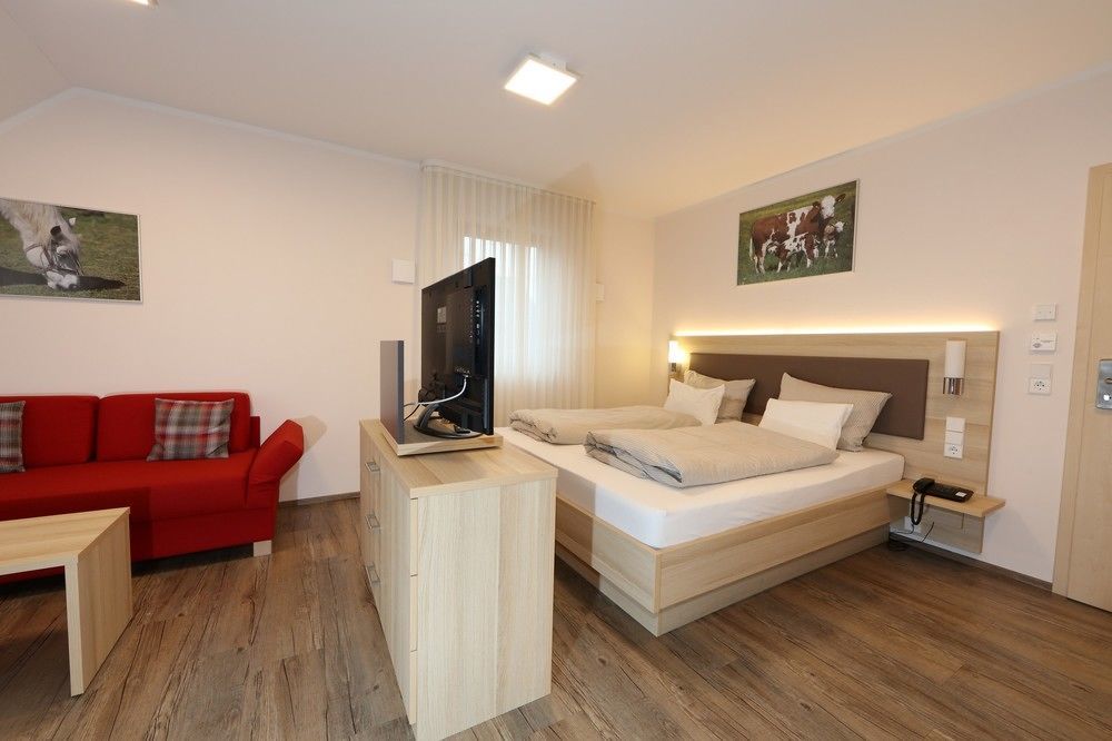Rosenfeld Leidringer Gaestehaus Gmbh מראה חיצוני תמונה