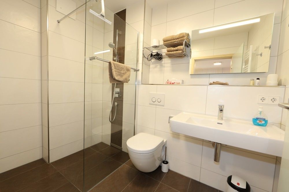 Rosenfeld Leidringer Gaestehaus Gmbh מראה חיצוני תמונה